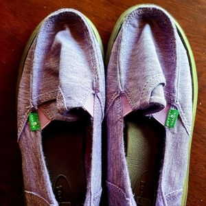 SANUK SHOES